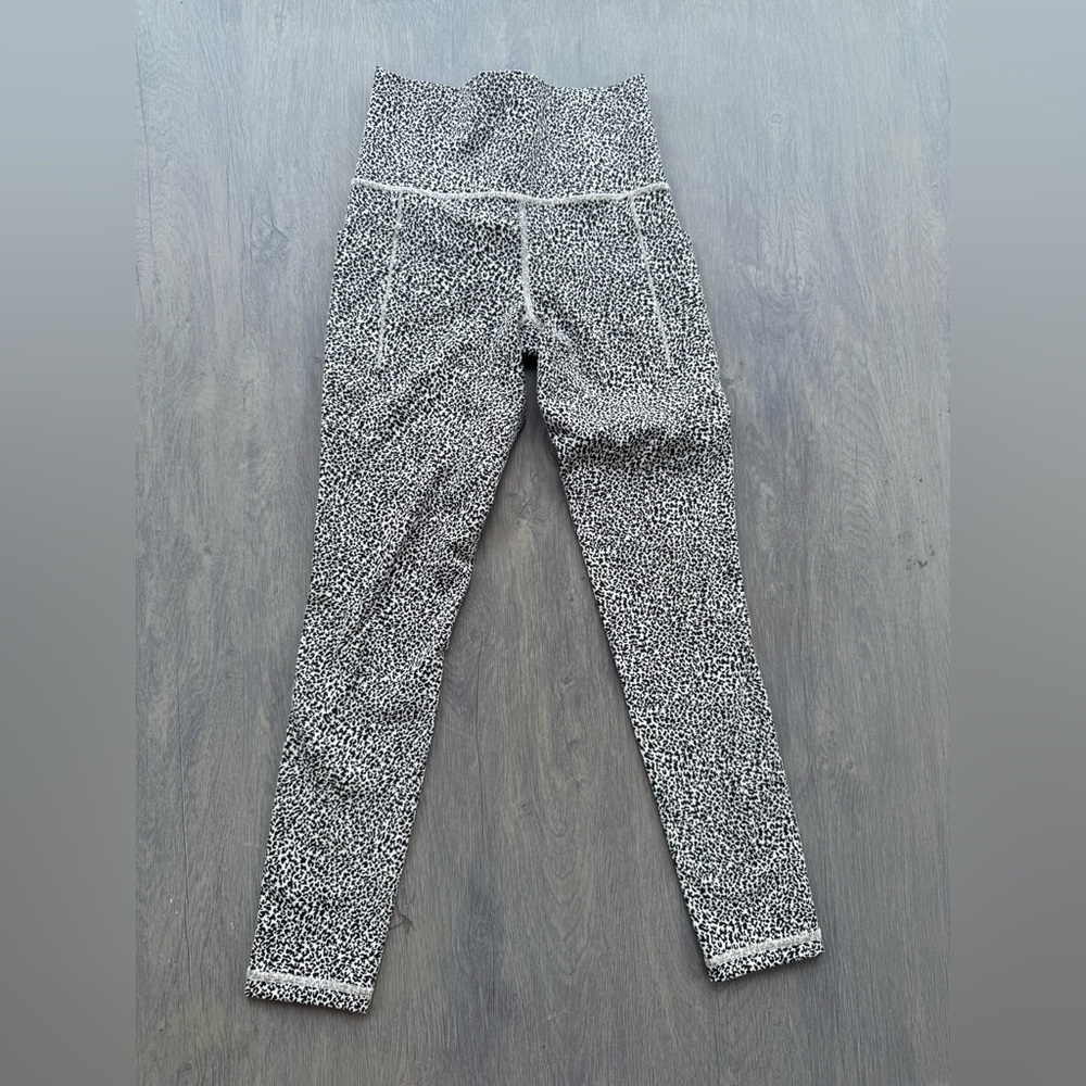 Athleta Monochrome Textured Leggings